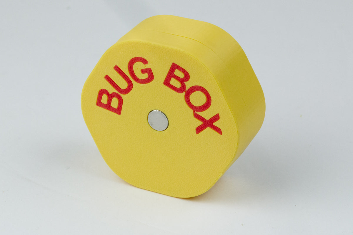 Bug Box - Magnetic bait box, live bait container